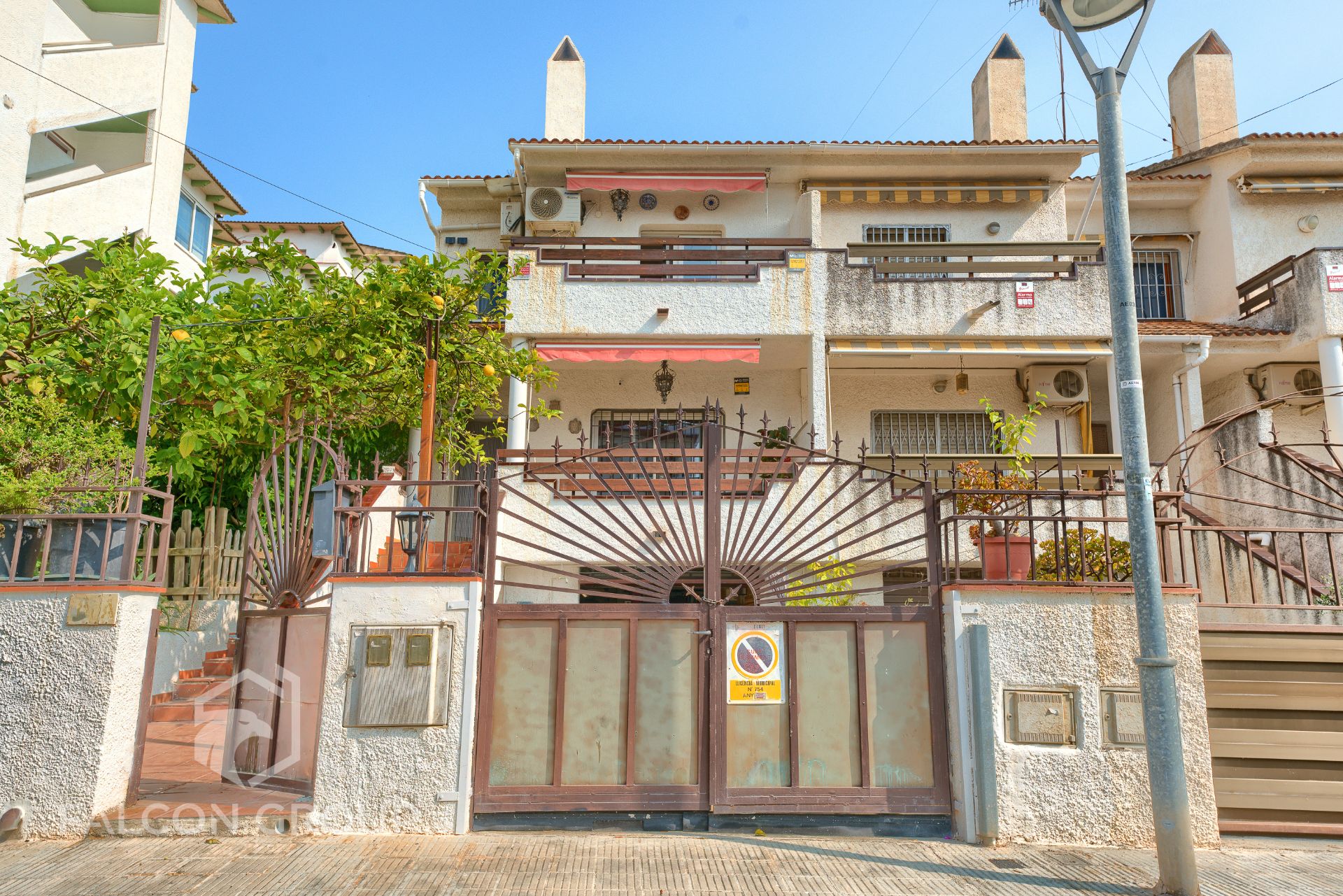 Exterior view of Single-family semi-detached for sale in Cunit  with Heating, Private garden and Terrace