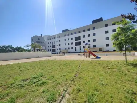 Außenansicht von Wohnung zur Miete in Calafell mit Klimaanlage, Heizung und Parkett