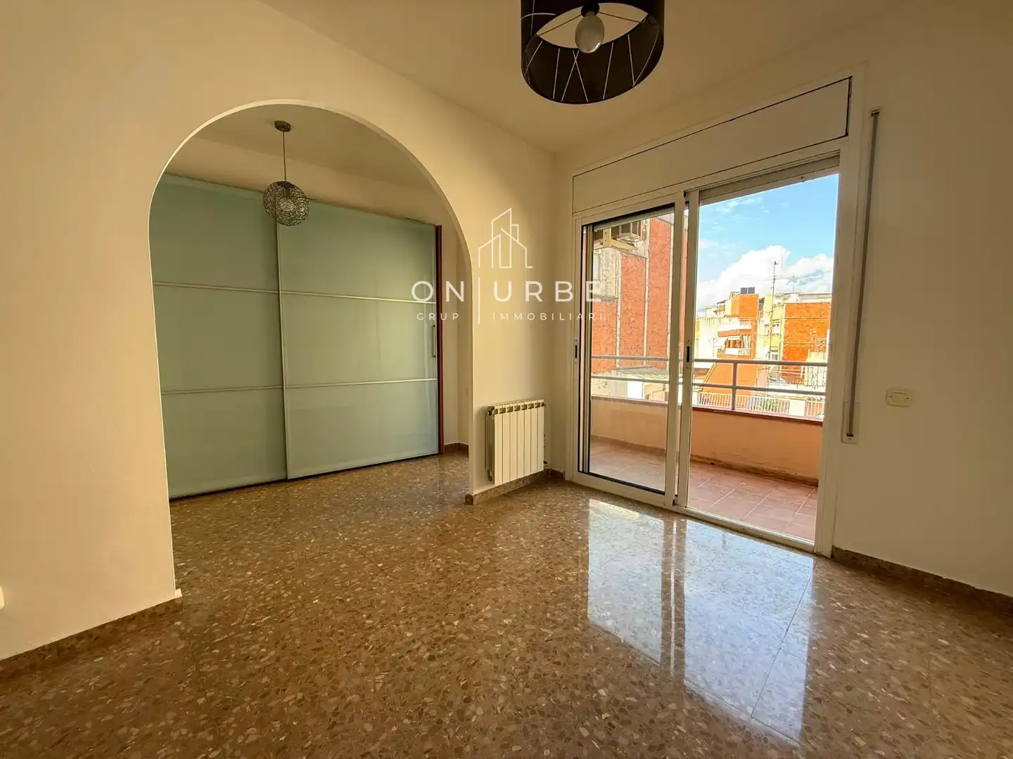 Terrasse von Maisonette zum Verkauf in Badalona mit Klimaanlage, Heizung und Terrasse