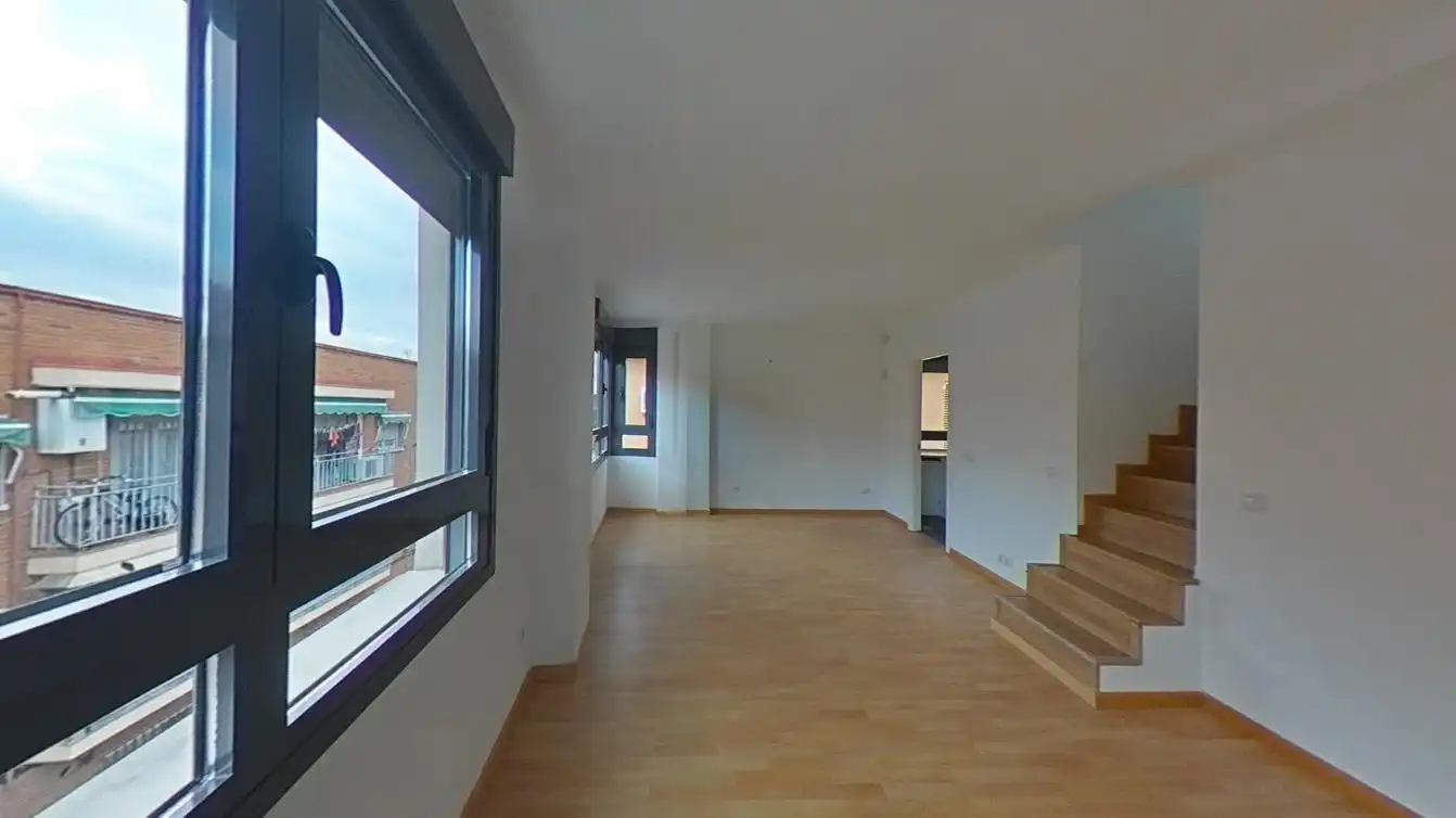 Sala d'estar de Pis en venda en Madrid amb Aire condicionat, Calefacció i Parquet