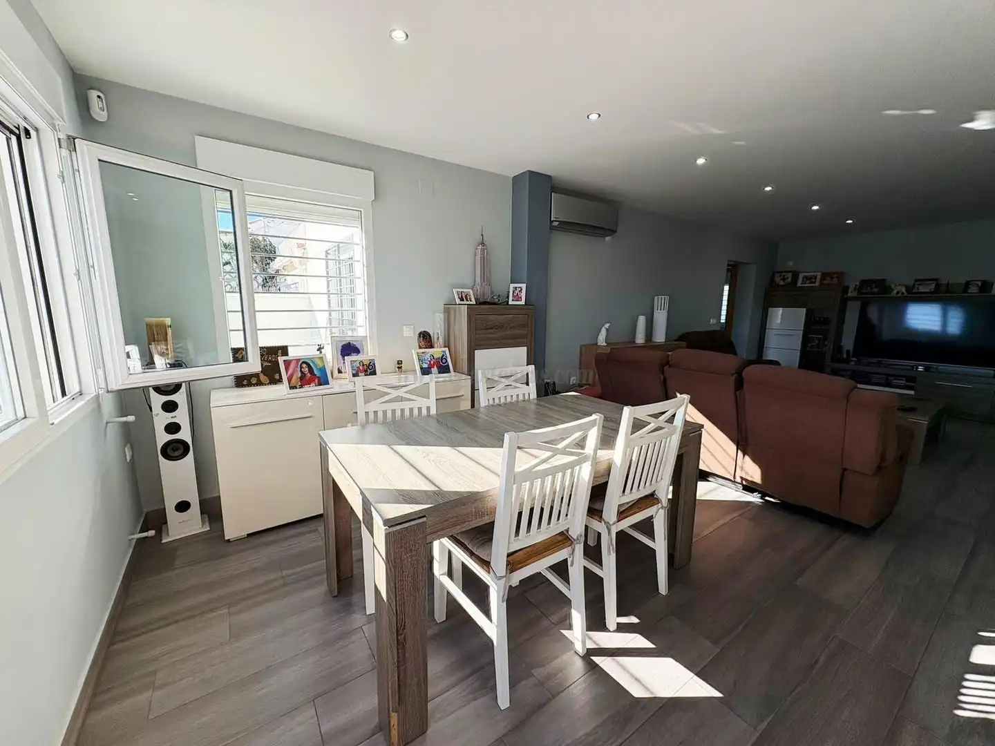Chalet con piscina en venta en Los Balcones - Los Altos, imagen 16