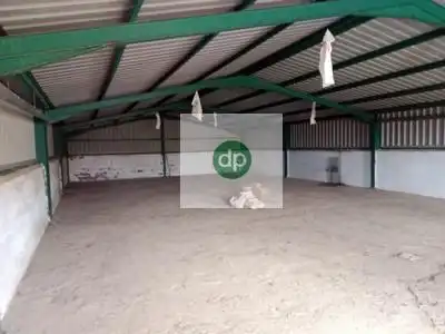 Nau industrial en venda a Dehesilla de Calamón - Campomanes