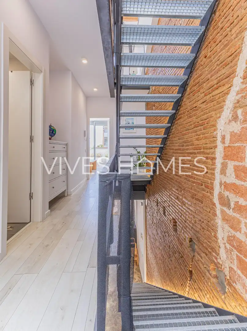 Villa con terrazza in vendita a Calle GRAVINA, imagen 2
