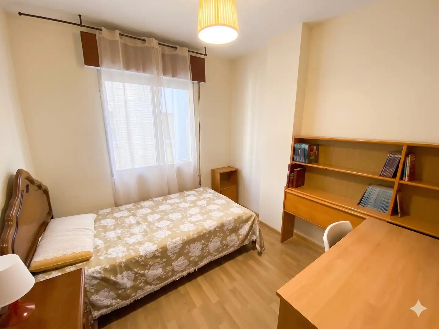 Bedroom of Flat for rent in Cáceres