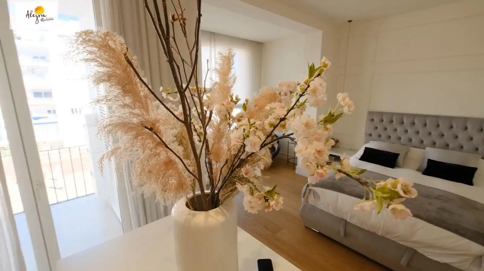 Sala de estar de Apartamento en venta en  Valencia Capital con Aire acondicionado, Calefacción y Parquet