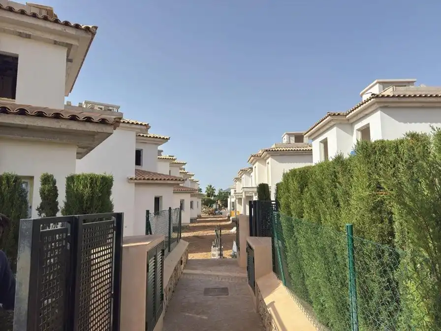 Vista exterior de Casa adosada en venta en Campos con Aire acondicionado, Calefacción y Jardín privado
