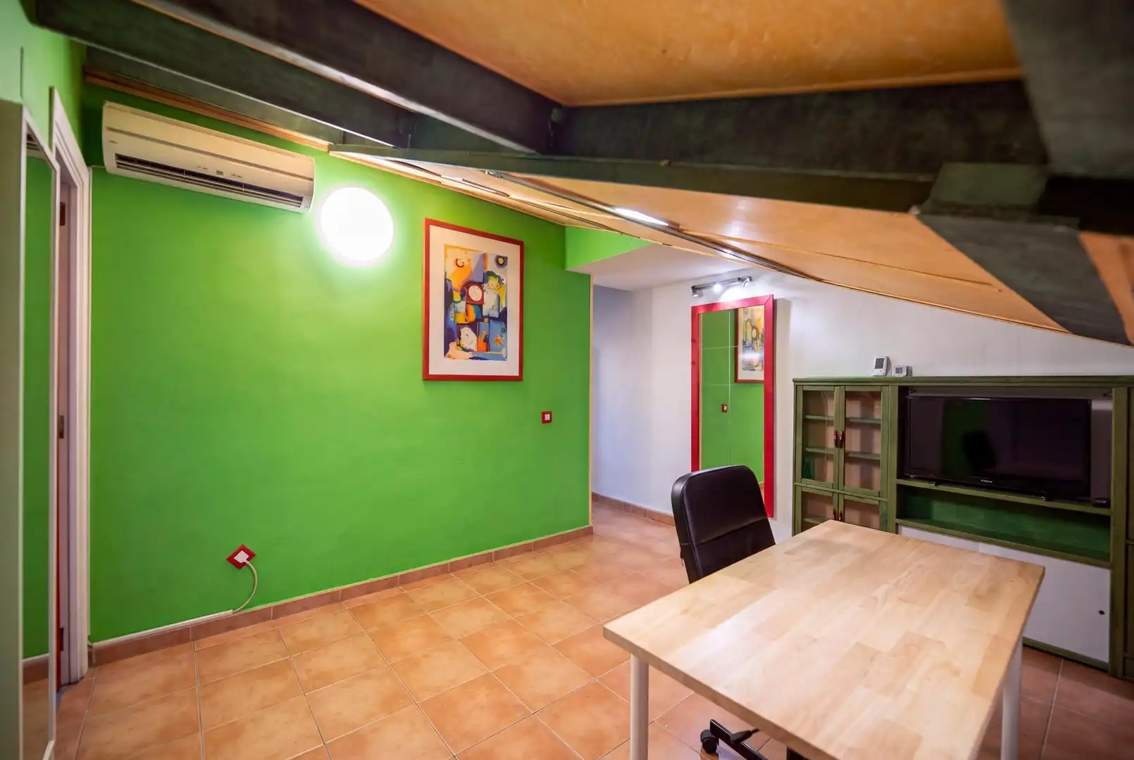 Apartments for rent in Madrid  with Air Conditioner, Heating and Furnished