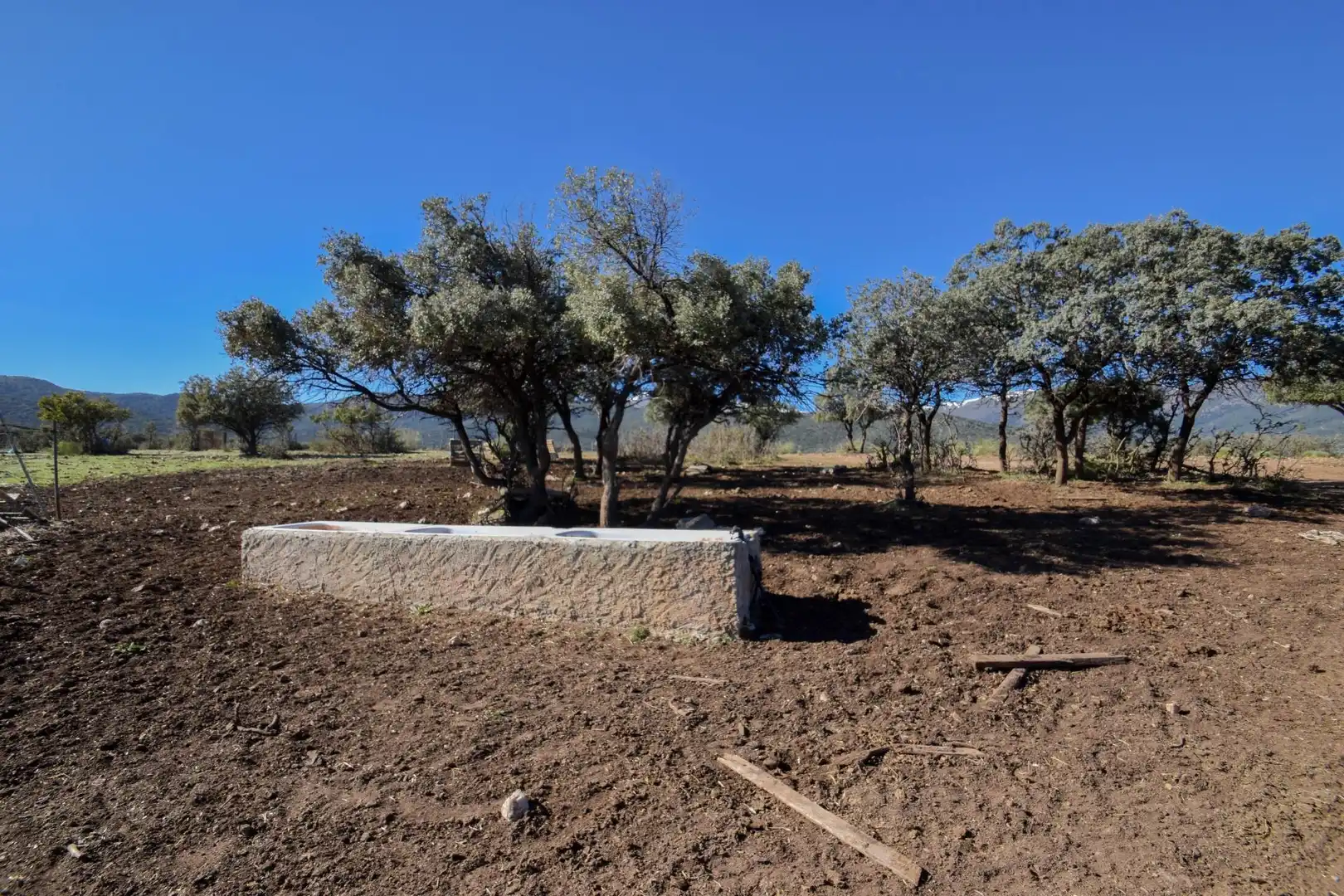 Terreno en venta en Paraje de las Perdices, Lugros