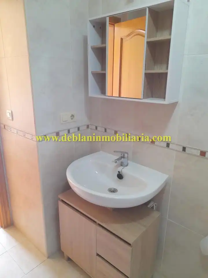 Bathroom of Flat for rent in Tomiño  with Heating and Furnished