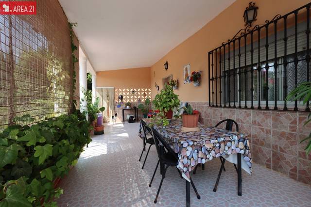 Casa-chalet en Venta en Urbanizaciones