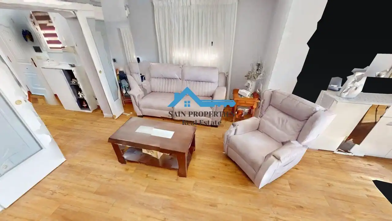 Casa aparellada amb terrassa en venda a Varadero, imagen 4