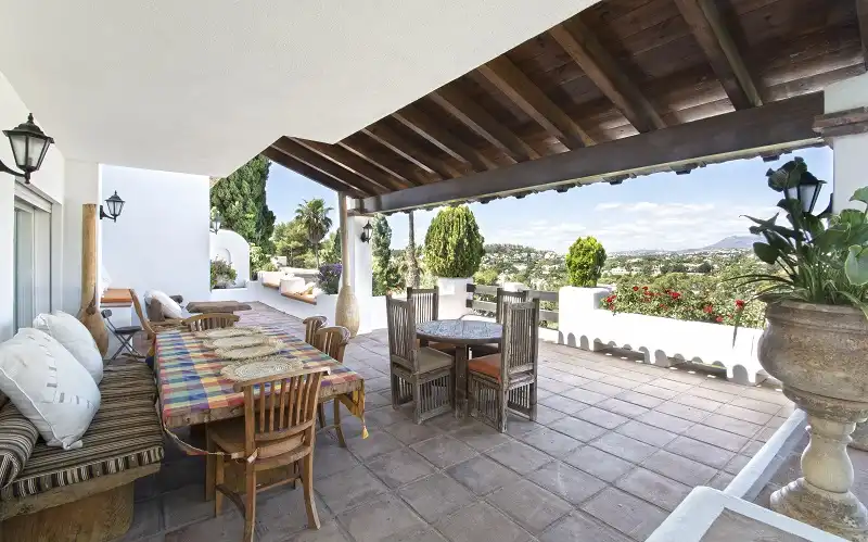 Detached house with pool for sale in Nueva Andalucía, imagen 17
