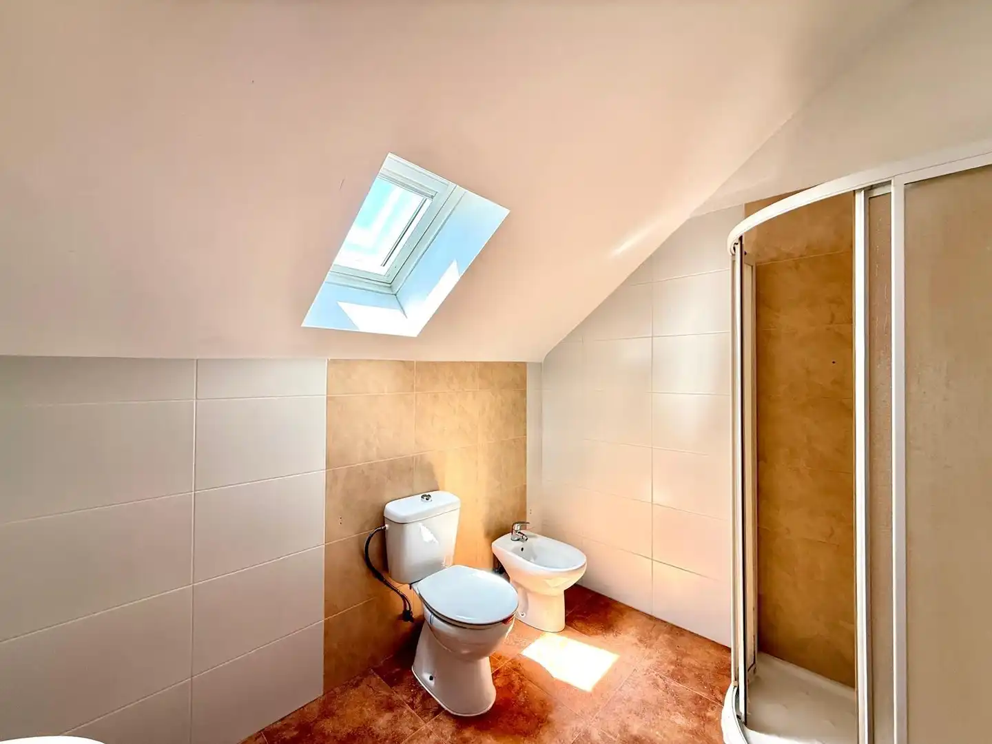 Bathroom of Attic for sale in Alzira  with Alarm