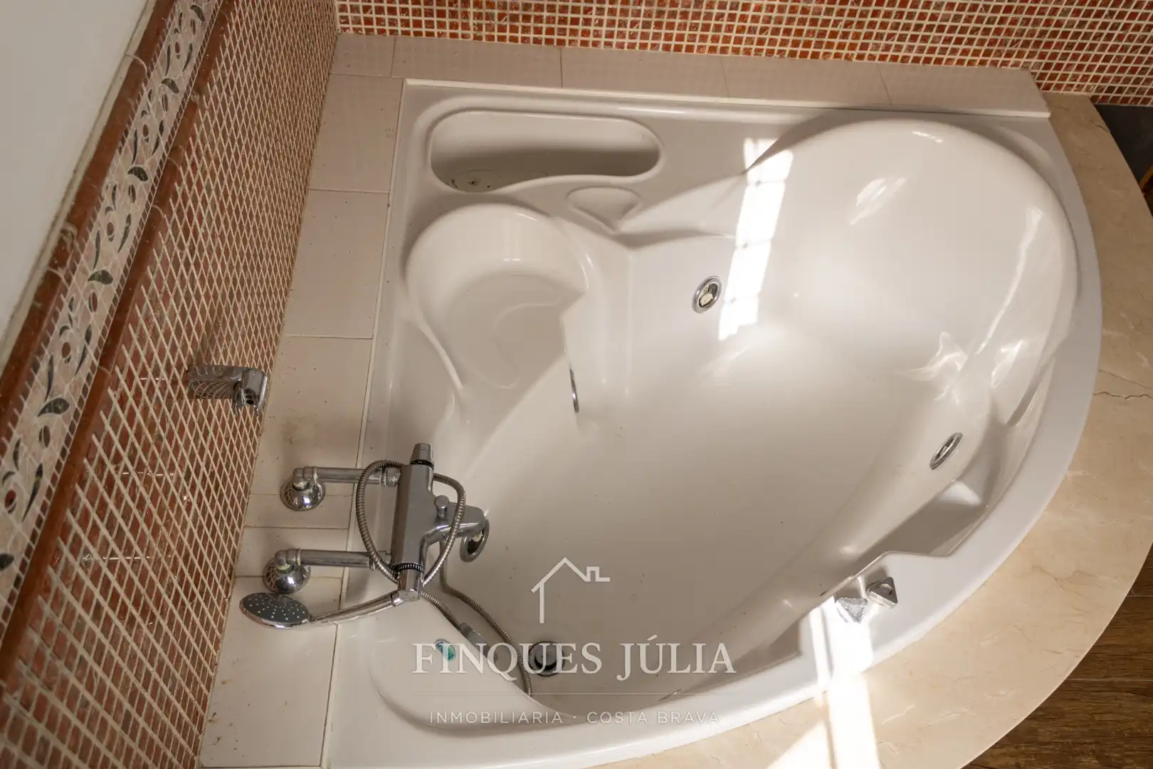 Casa rústica con piscina en venta en Residencial Park, imagen 23
