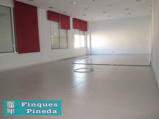Local comercial en Alquiler en Centre