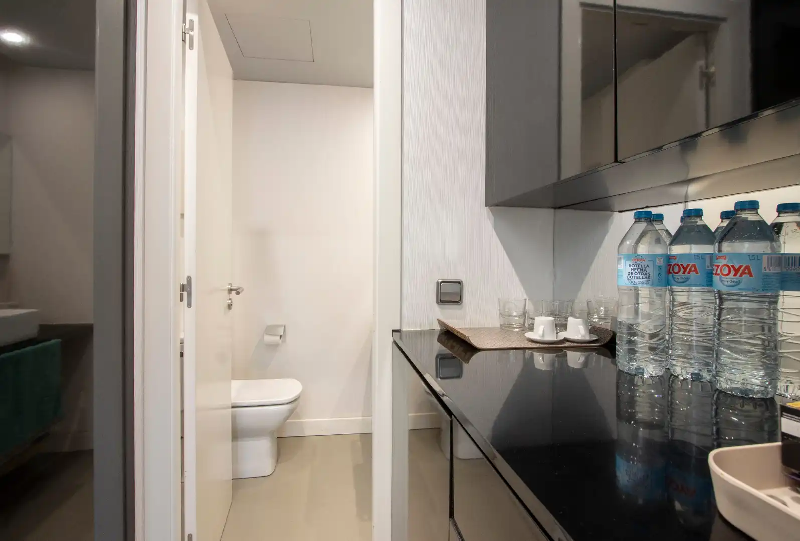 Bathroom of Office for rent in Barcelona  with Air Conditioner and Furnished