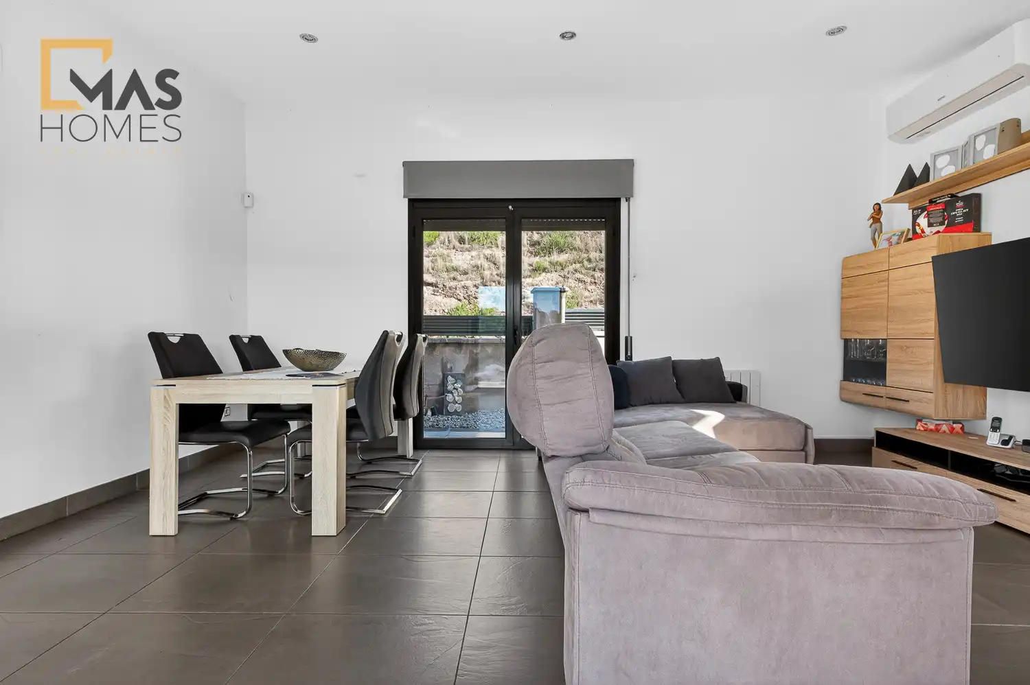 Sala d'estar de Casa o xalet en venda en Sant Llorenç Savall amb Aire condicionat, Calefacció i Jardí privat