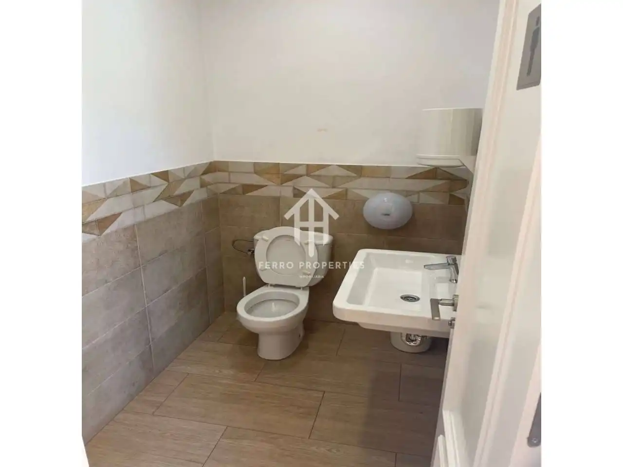 Local comercial en venta en Loja, imagen 7