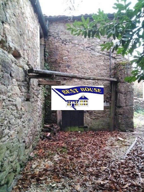 Country house for sale in Palas de Rei