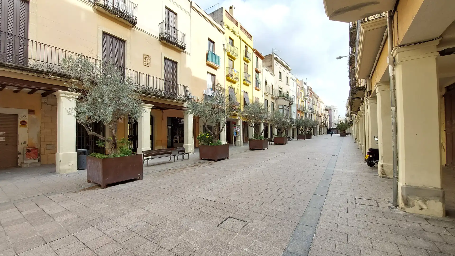 Local comercial de lloguer a Carrer de la Cort, imagen 41