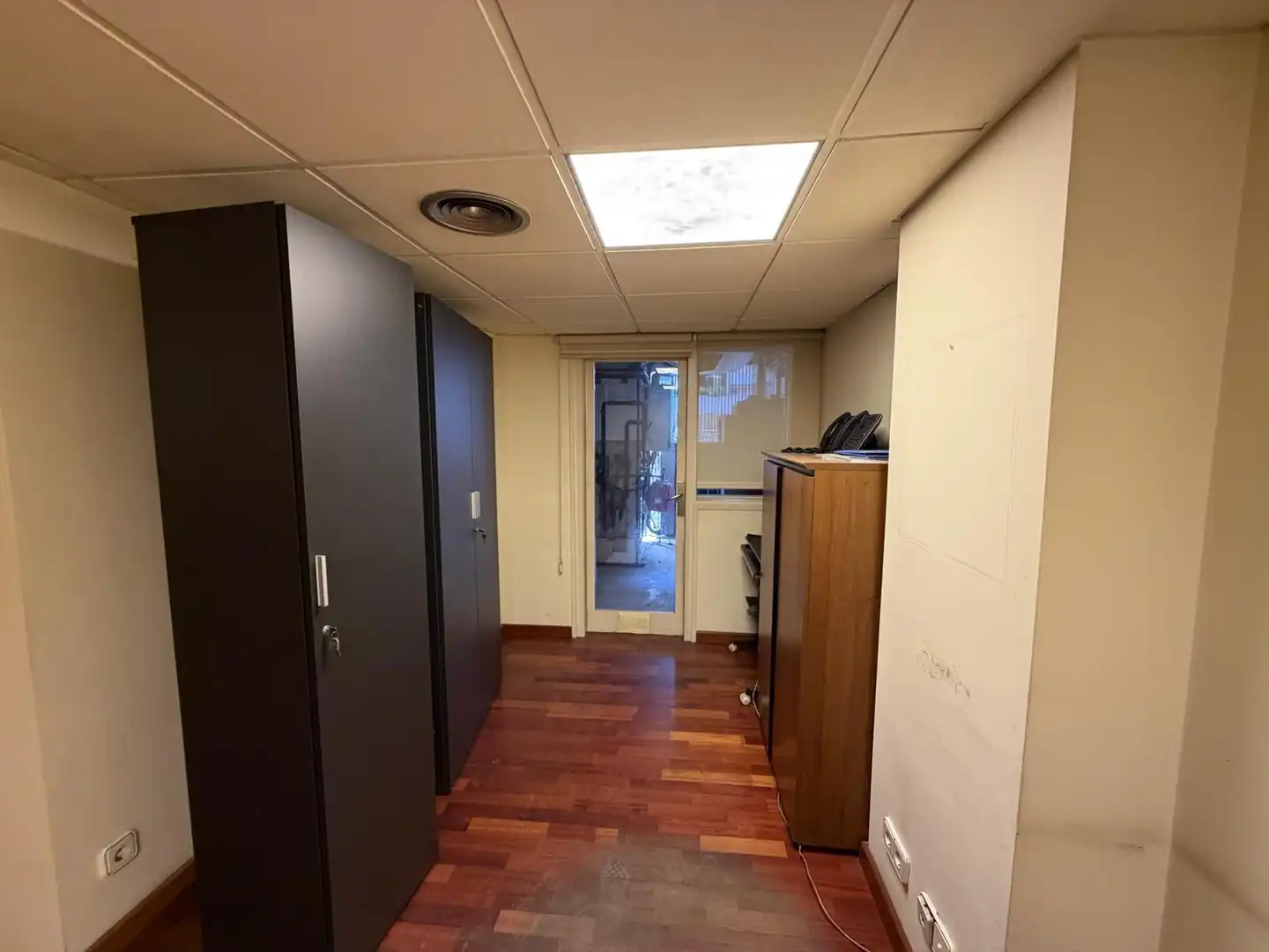 Office for rent in Girona  with Air Conditioner and Heating