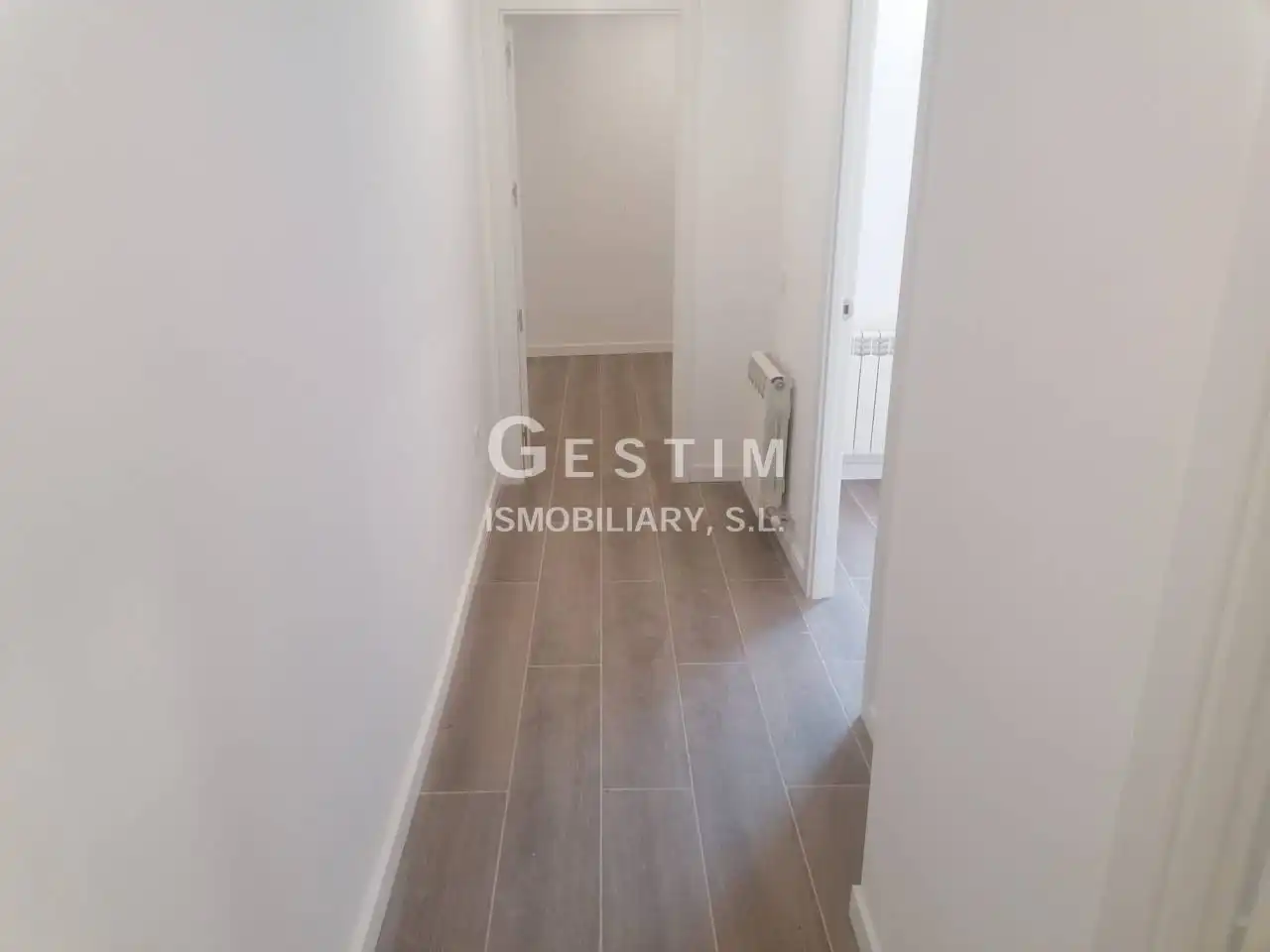 Piso en venta en Vic con Calefacción, Balcón y Alarma