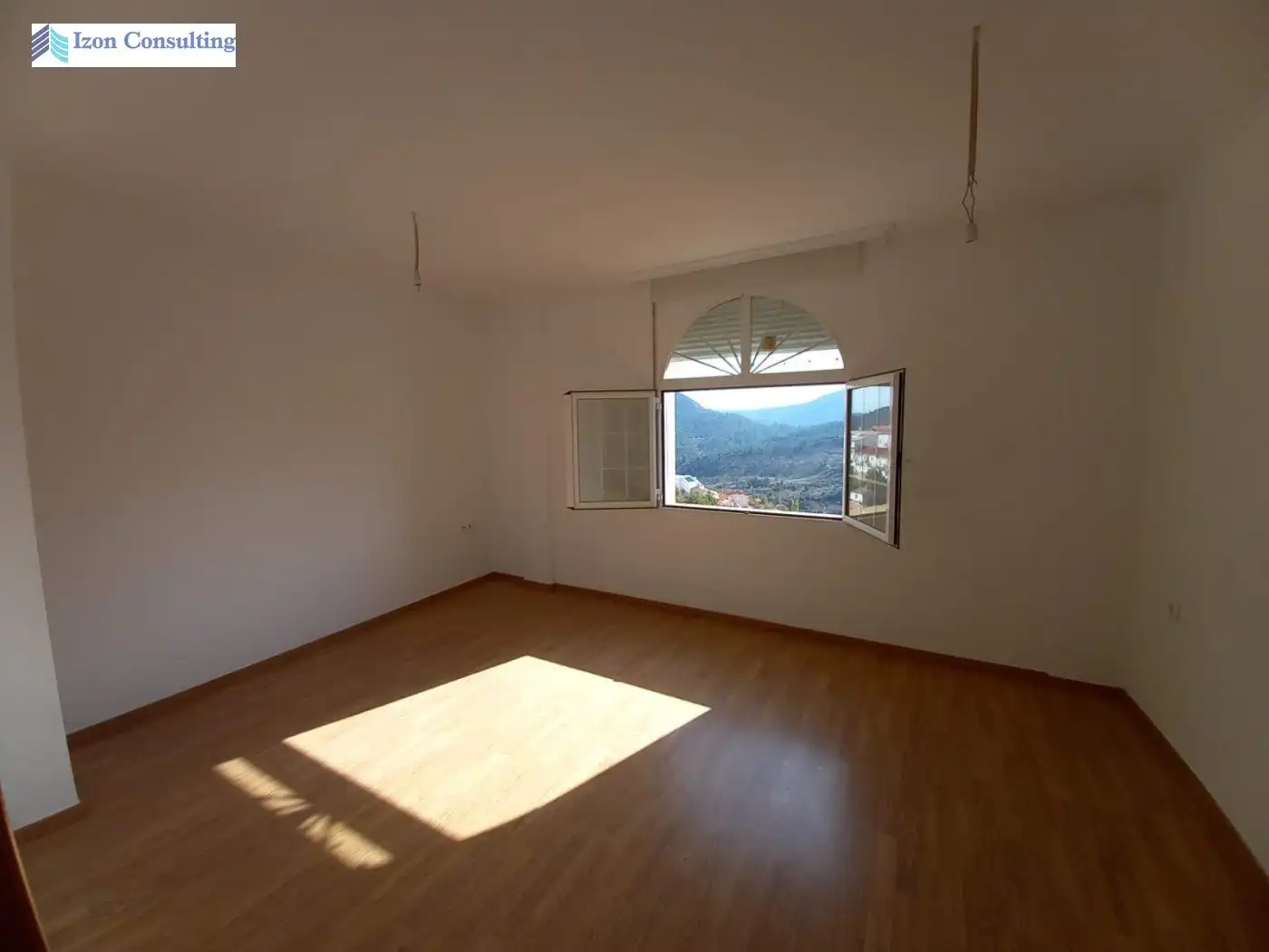 Sala de estar de Edificio en venta en Paterna del Madera