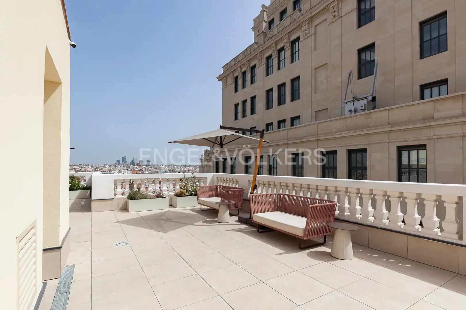 Penthouse with lift to rent in Calle de Valverde, imagen 46