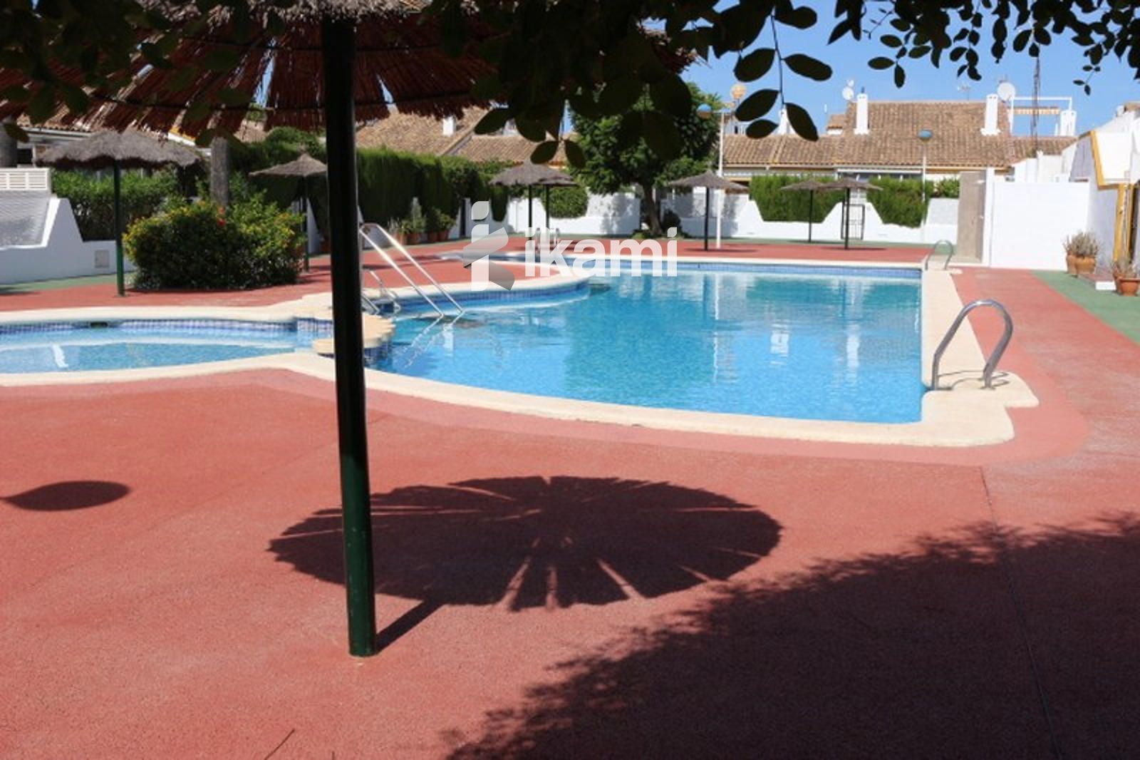 Piscina de Casa adosada en venda en El Verger amb Aire condicionat, Calefacció i Terrassa