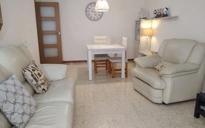 Living room of Flat for sale in Reus  with Air Conditioner and Balcony