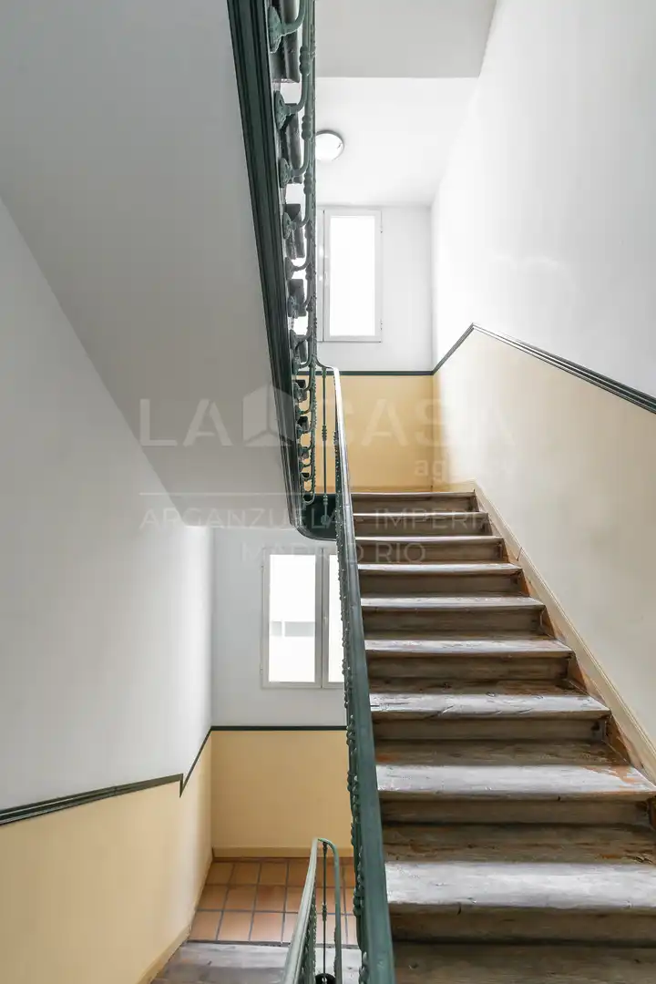Flat for sale in Madrid  with Air Conditioner, Heating and Balcony