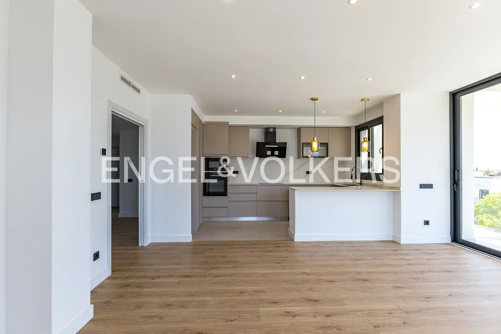 Kitchen of Flat for rent in Vilanova i la Geltrú  with Air Conditioner, Heating and Terrace