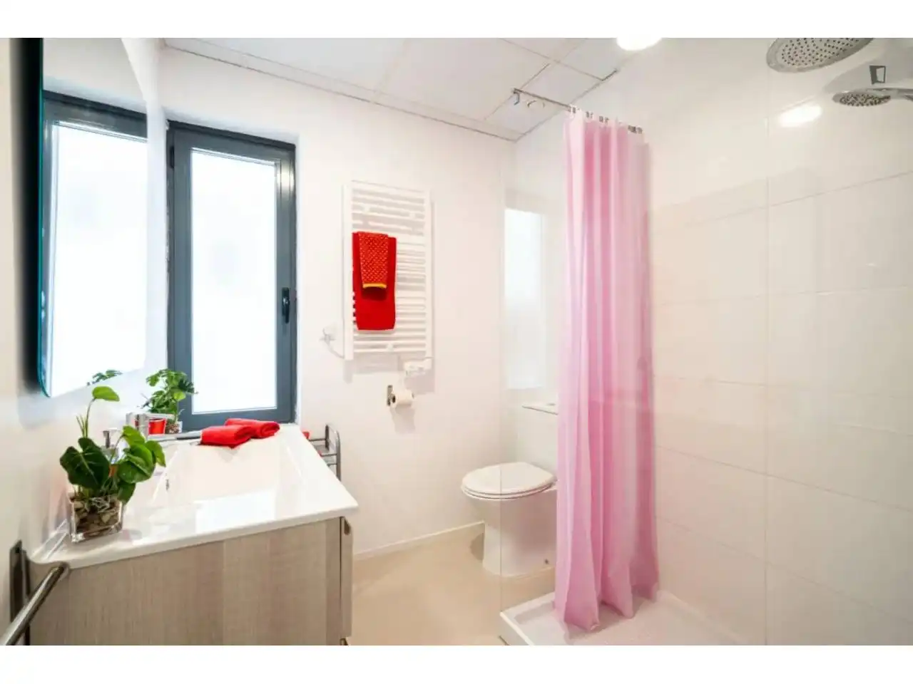 Baño de Estudio en venta en Barcelona con Aire acondicionado, Calefacción y Parquet