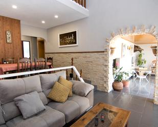 Living room of Single-family semi-detached for sale in Valdemorillo  with Air Conditioner and Terrace