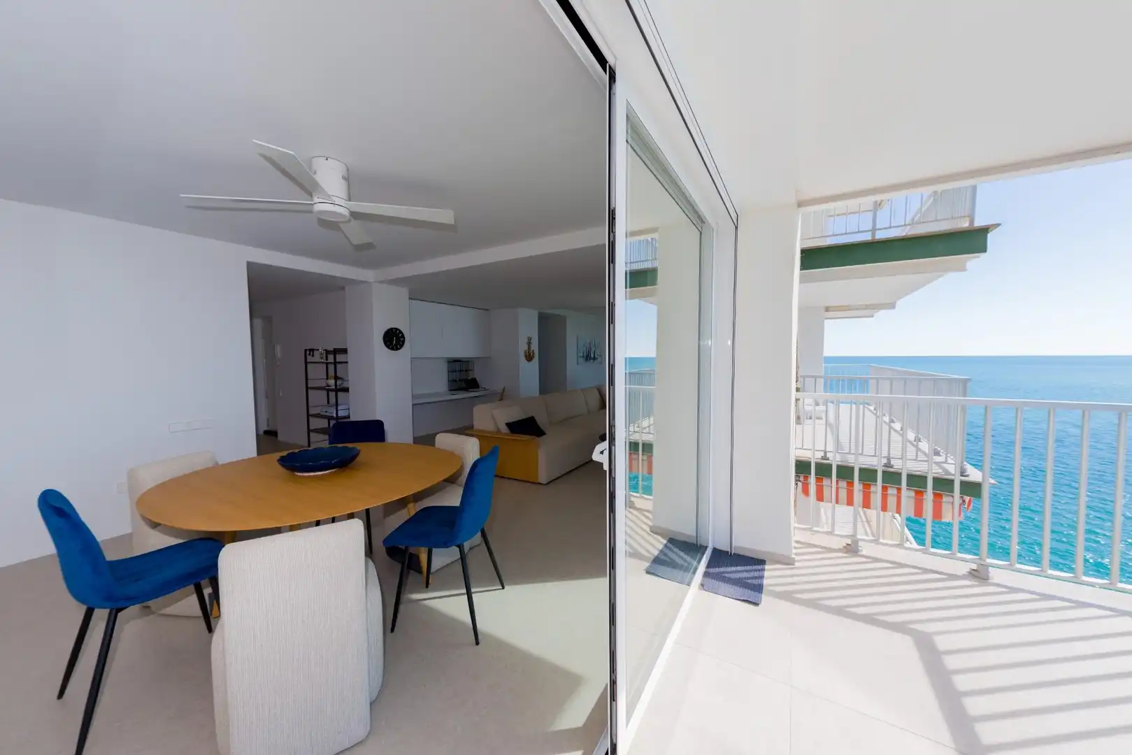 Sala d'estar de Apartament en venda en Oropesa del Mar / Orpesa amb Jardí privat, Terrassa i Traster