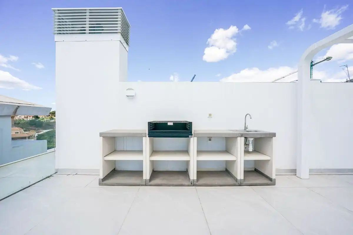 Ático con piscina en venta en Las Gaviotas  - Carvajal, imagen 18
