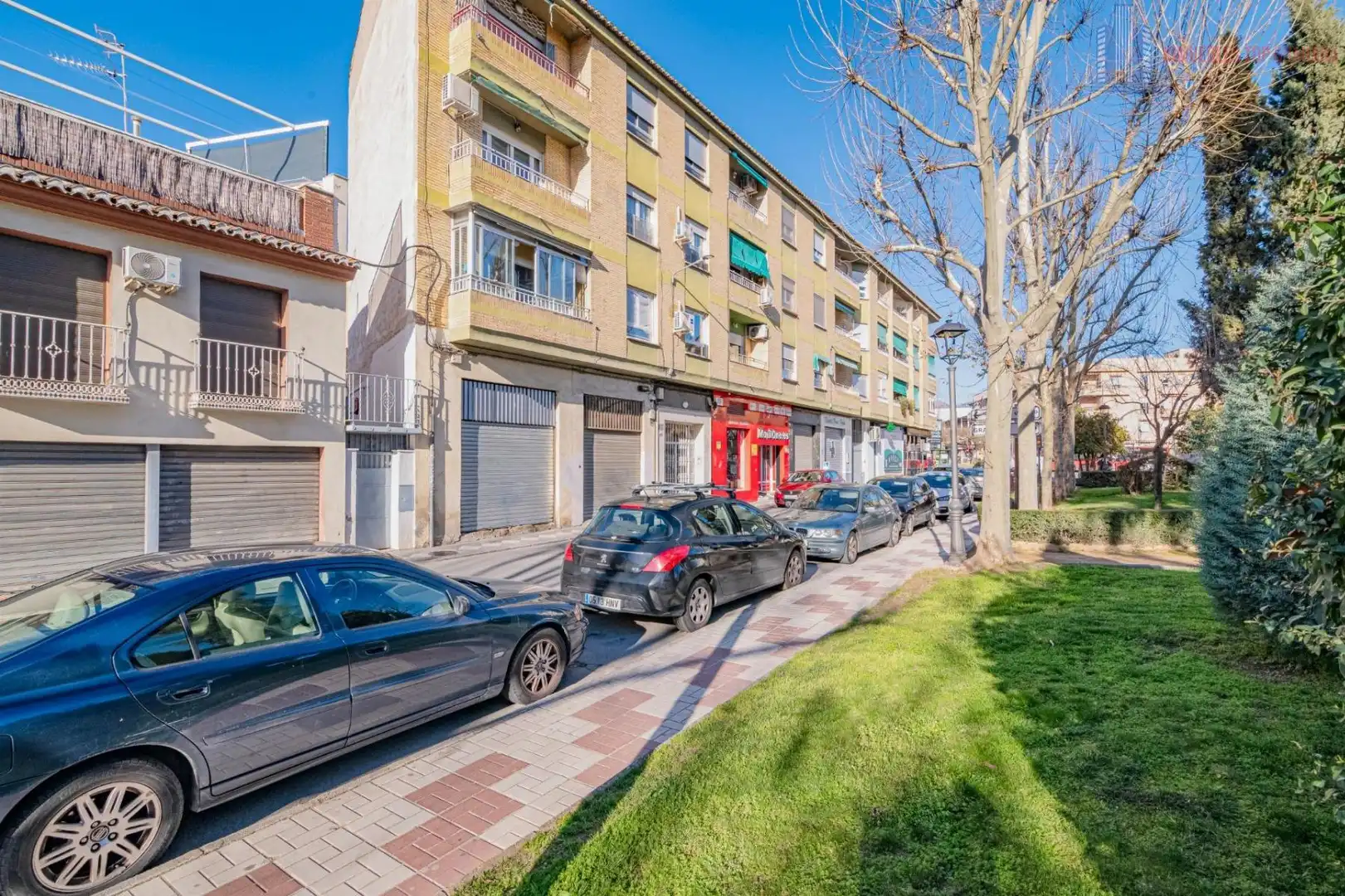 Vista exterior de Piso en venta en Maracena con Balcón