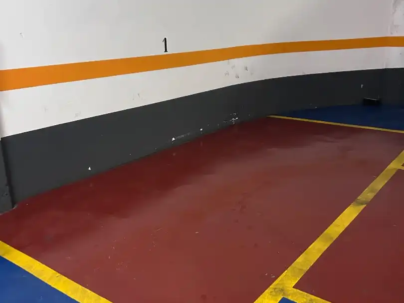 Garage zur Miete in Mislata, Valencia