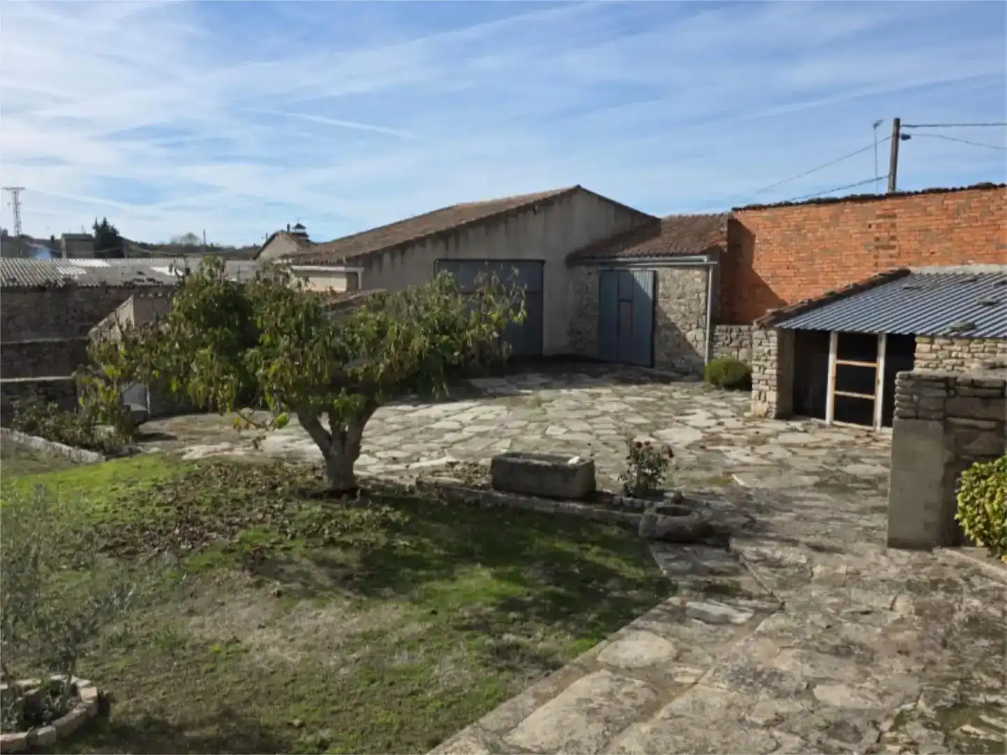 Vista exterior de Casa o xalet en venda en Bermillo de Sayago amb Jardí privat