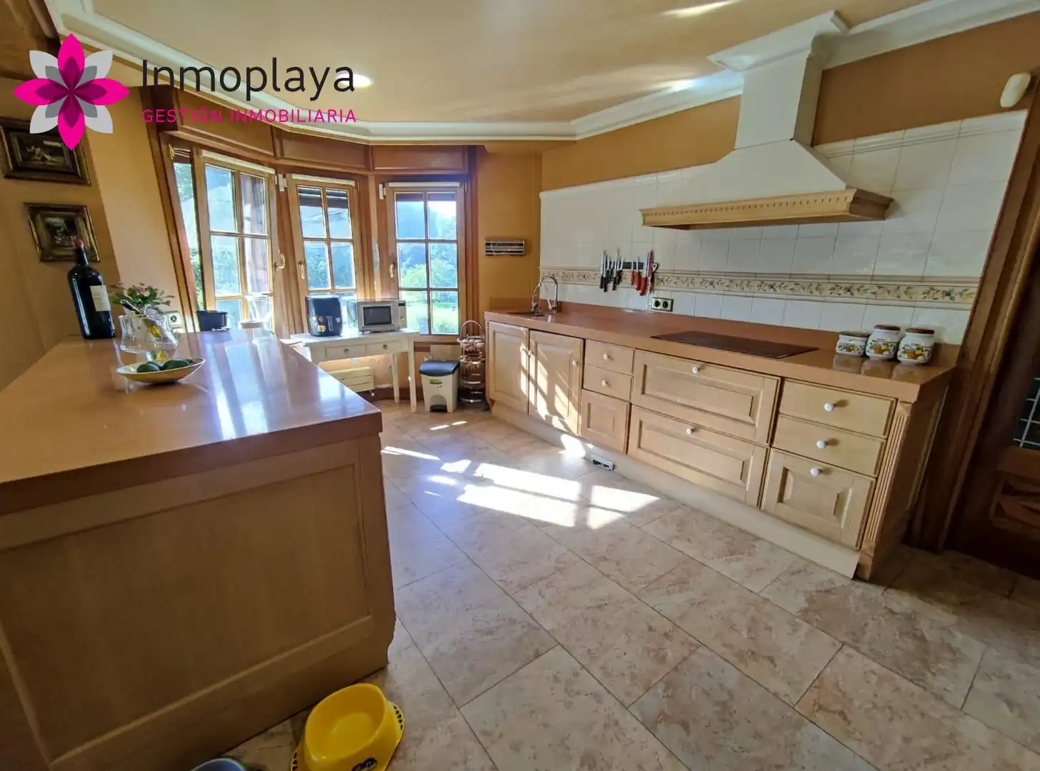 Cocina de Casa o chalet en venta en Noja con Jardín privado, Terraza y Trastero