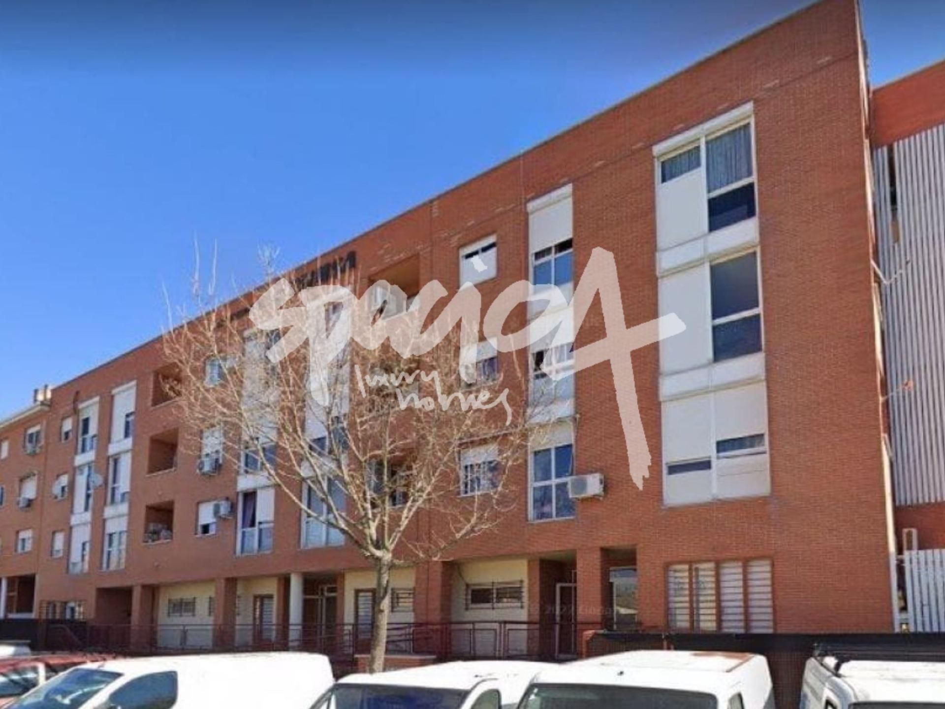 Exterior view of Apartment for sale in Parla  with Heating and Private garden