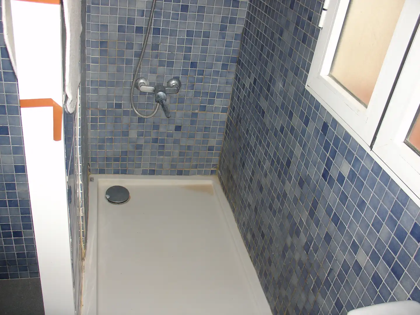 Bany de Pis en venda en Valencia amb Aire condicionat, Jardí privat i Moblat