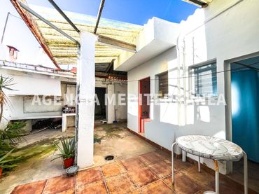 Casa en venta en Calle LLUIS VIVES