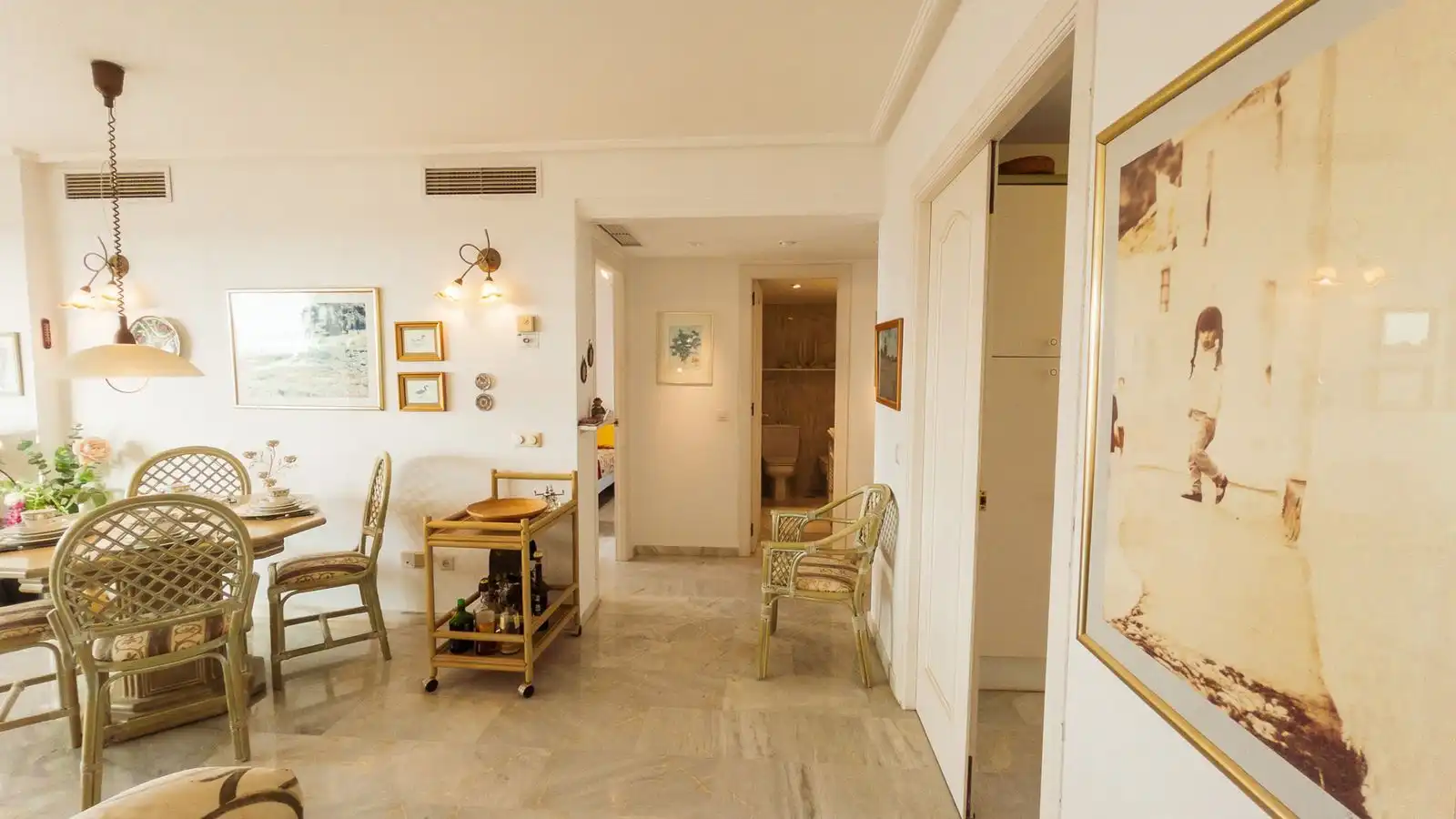 Ático en venta en Estepona con Aire acondicionado, Terraza y Amueblado