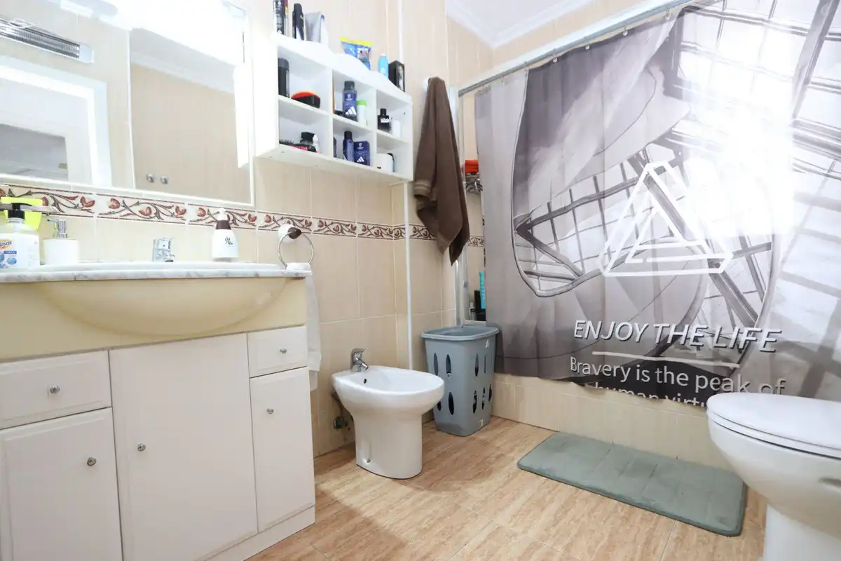 Bany de Casa o xalet en venda en Murcia amb Aire condicionat, Jardí privat i Terrassa
