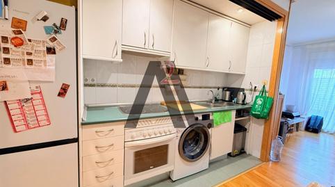 Foto 3 de Piso en venta en Calle Genciana, Valdeacederas,  Madrid Capital