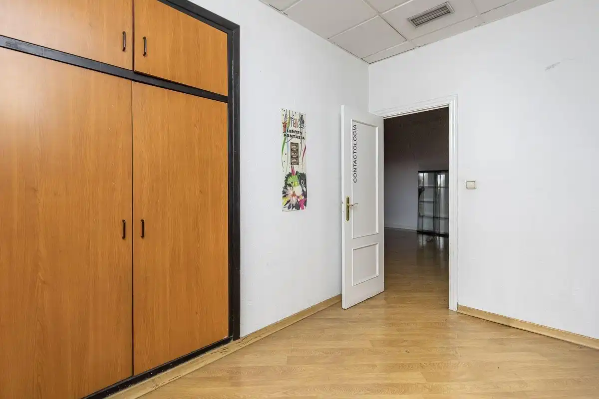 Local comercial de lloguer a Beiro, imagen 14
