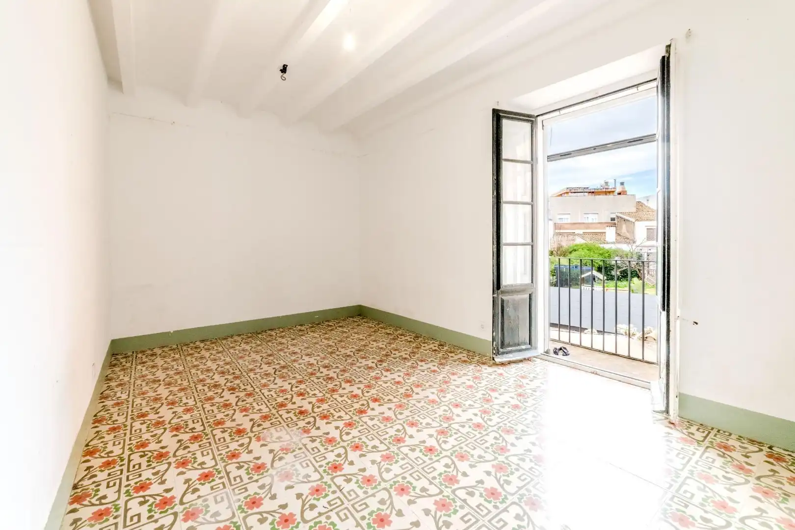 Haus oder Chalet zum Verkauf in Vilanova i la Geltrú mit Klimaanlage, Heizung und Terrasse