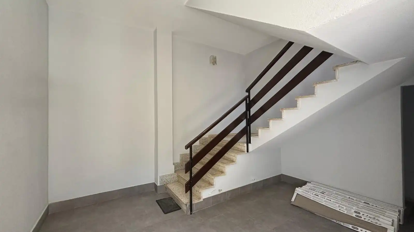 Wohnung zum Verkauf in Rasines mit Heizung, Möbliert und Ofen