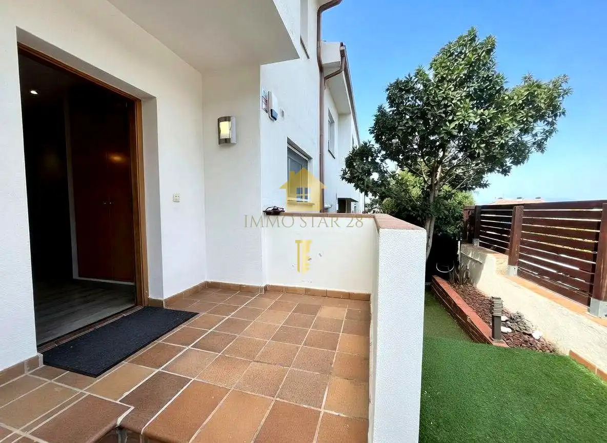 Terrassa de Casa adosada en venda en Palau-saverdera amb Aire condicionat, Calefacció i Jardí privat